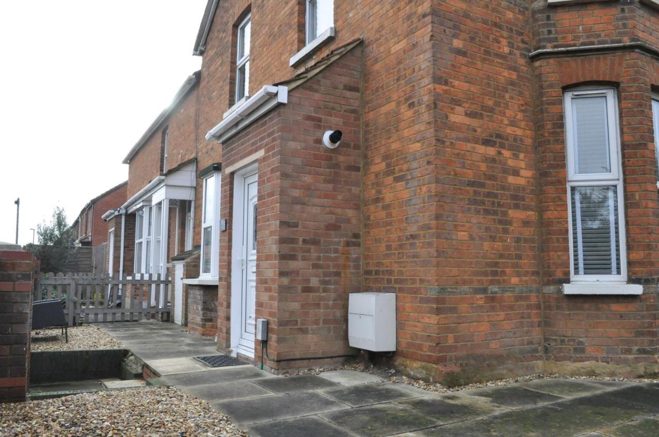 Bedford Rd Apartment Ideal For Hospital & Town Centre Kempston Εξωτερικό φωτογραφία